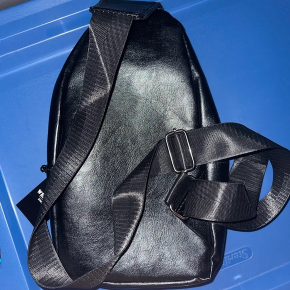 Faux Leather Sling Bag - NWT - Picture 5 of 5